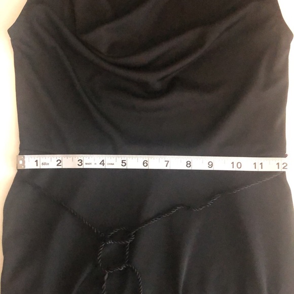 Express basic black dress - Picture 7 of 7